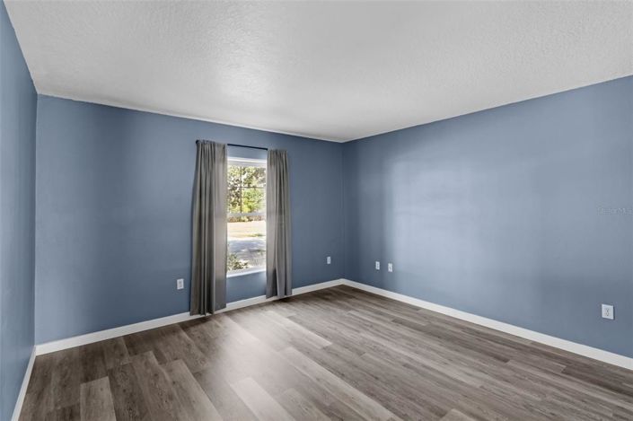 Image No.23-3 Bed House for sale