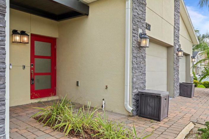 Image No.3-3 Bed Property for sale