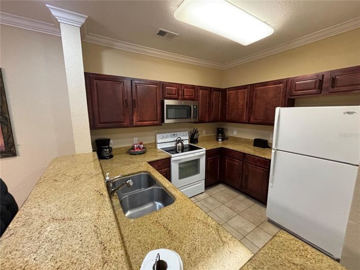 Image No.9-3 Bed Apartment for sale