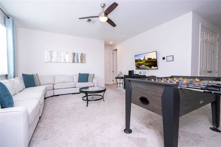 Image No.24-7 Bed House for sale
