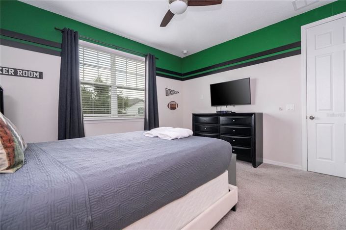 Image No.27-7 Bed House for sale
