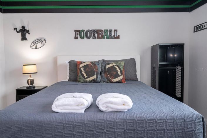 Image No.28-7 Bed House for sale