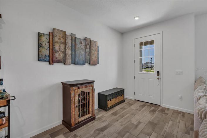 Image No.2-3 Bed Townhouse for sale