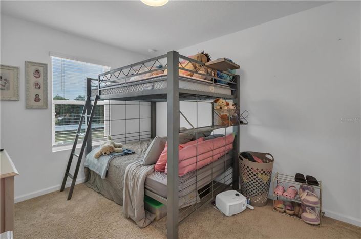 Image No.25-3 Bed Townhouse for sale