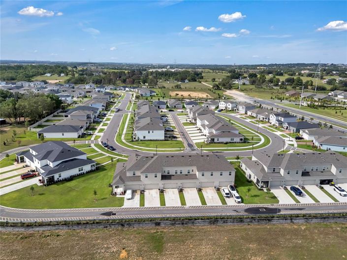 Image No.28-3 Bed Townhouse for sale