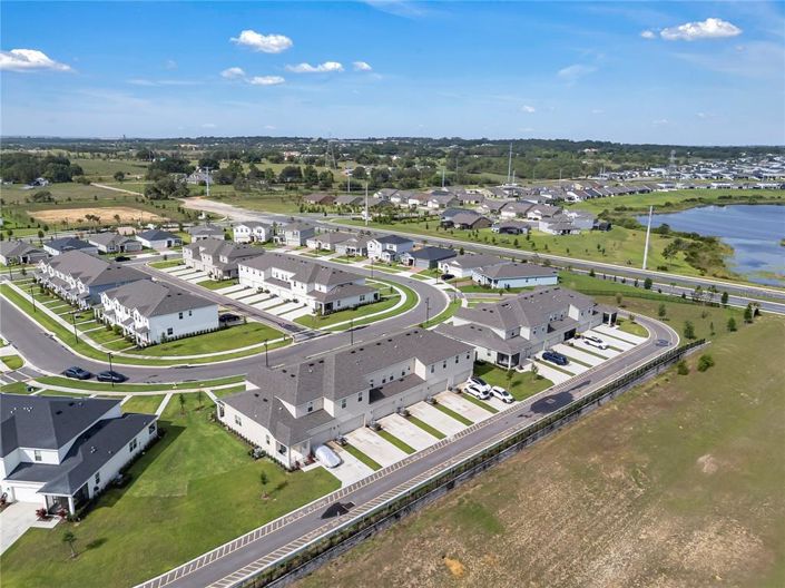 Image No.50-3 Bed Townhouse for sale