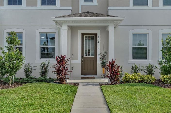 Image No.56-3 Bed Townhouse for sale