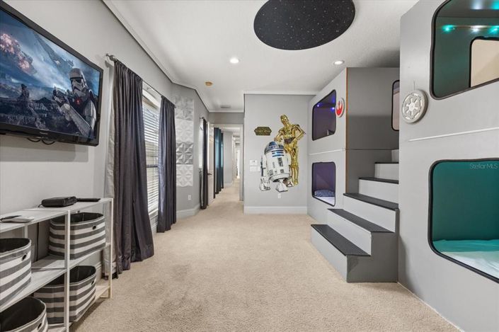 Image No.23-6 Bed House for sale