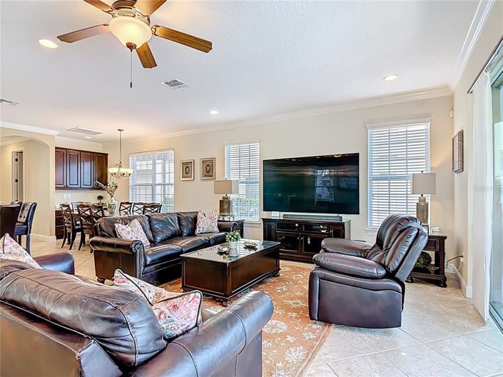 Image No.15-5 Bed House for sale