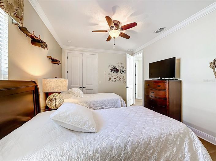 Image No.50-5 Bed House for sale