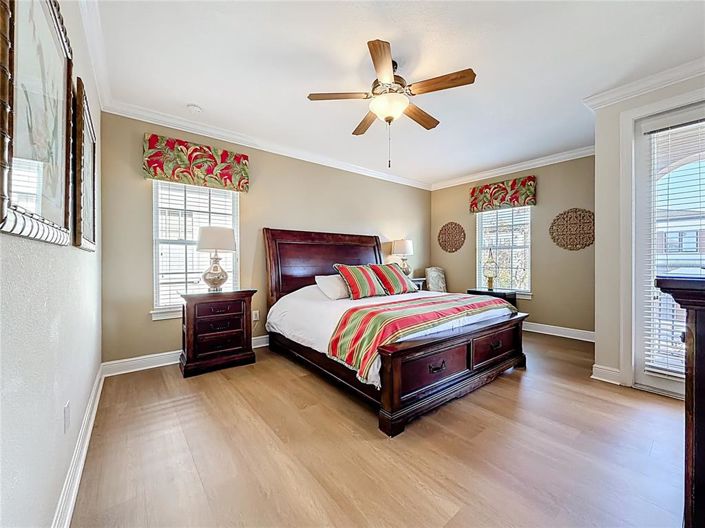 Image No.52-5 Bed House for sale