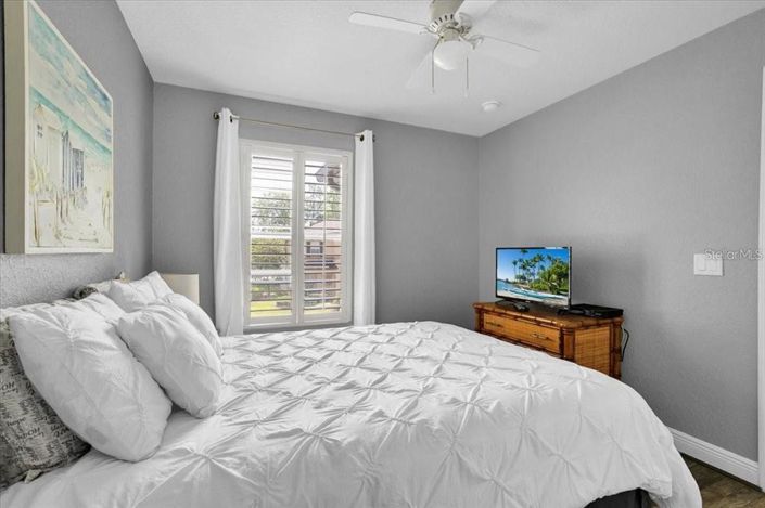 Image No.15-4 Bed Townhouse for sale