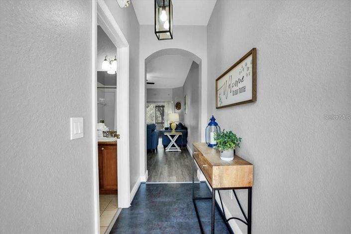 Image No.3-4 Bed Townhouse for sale