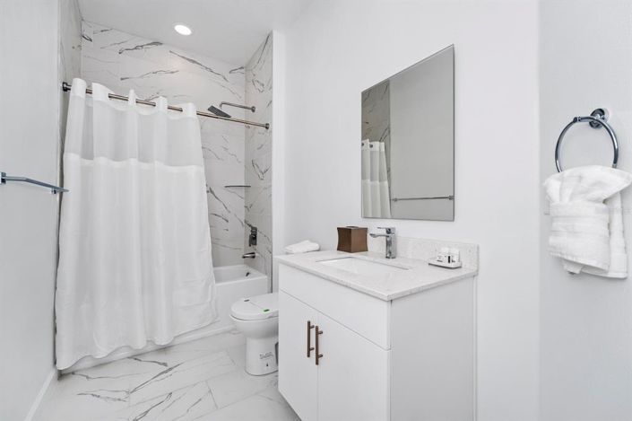 Image No.26-4 Bed Townhouse for sale