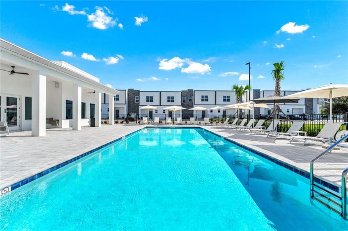 Image No.37-4 Bed Townhouse for sale