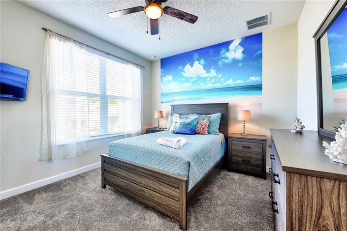 Image No.16-5 Bed House for sale