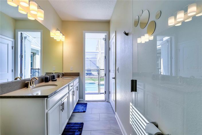 Image No.33-5 Bed House for sale