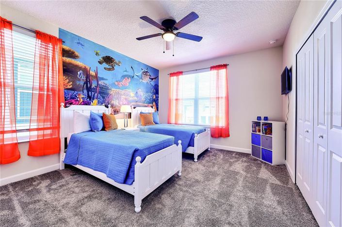 Image No.36-5 Bed House for sale