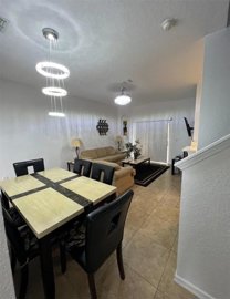 fs512820402
