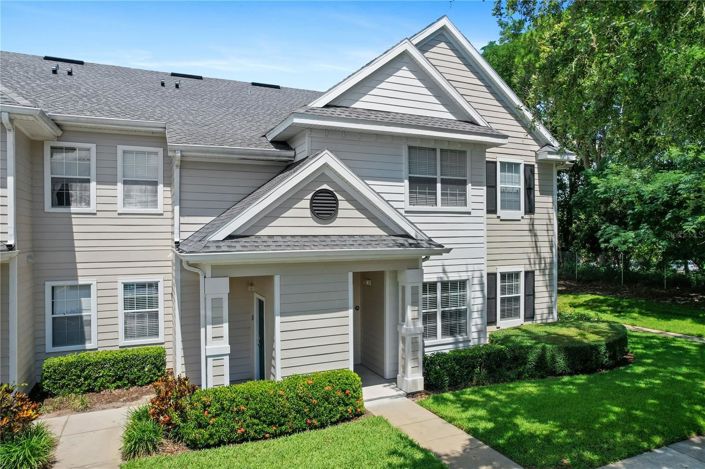 Image No.1-3 Bed Townhouse for sale