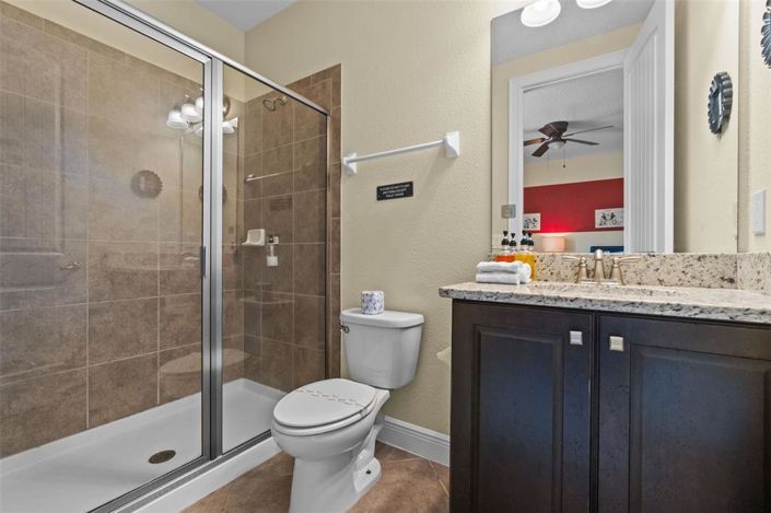 Image No.17-8 Bed House for sale