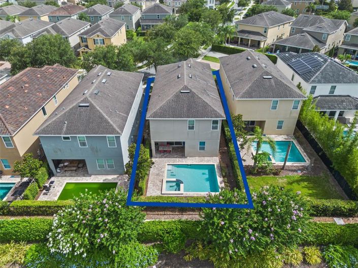 Image No.35-8 Bed House for sale