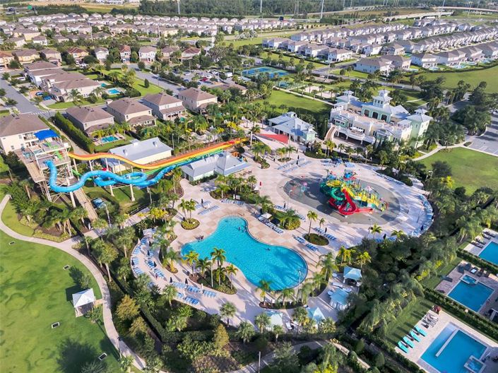 Image No.55-8 Bed House for sale