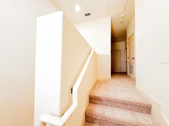 Image No.16-4 Bed Townhouse for sale