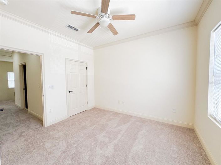 Image No.20-4 Bed Townhouse for sale