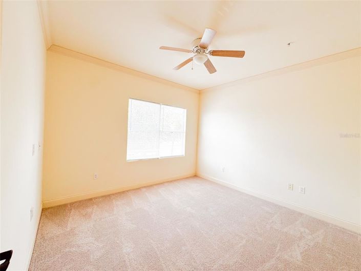 Image No.21-4 Bed Townhouse for sale