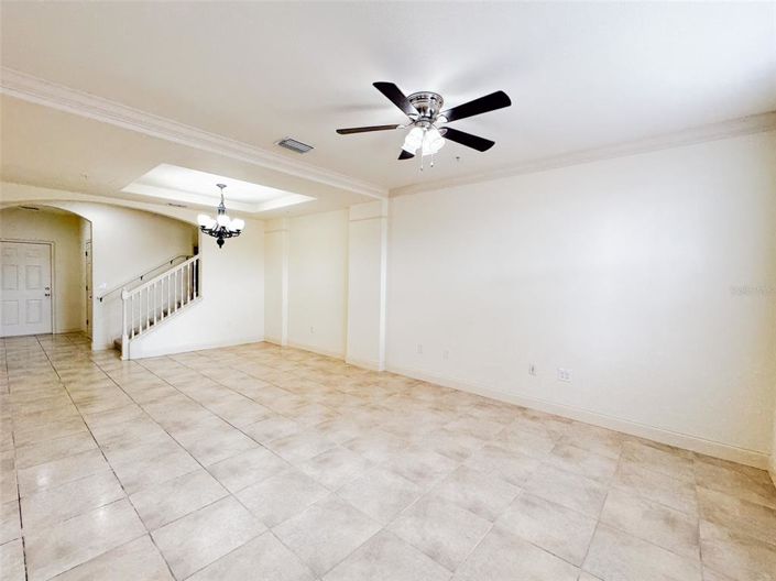 Image No.8-4 Bed Townhouse for sale