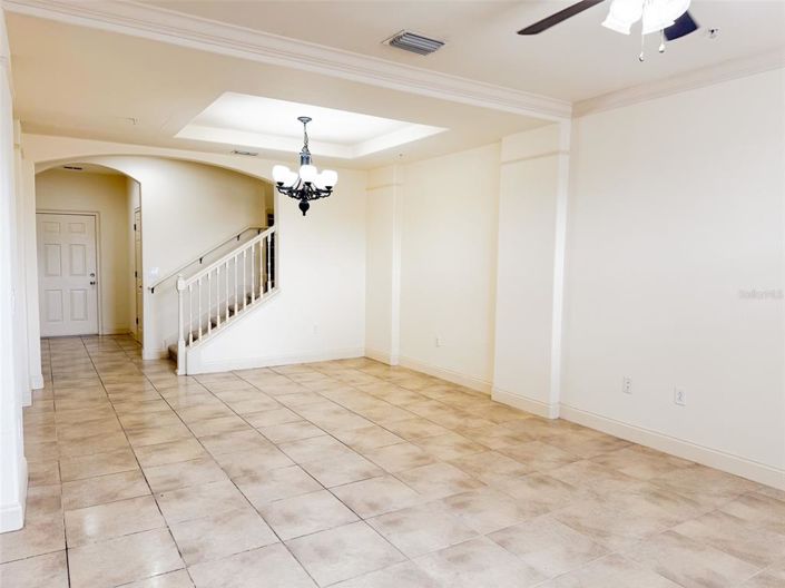 Image No.9-4 Bed Townhouse for sale