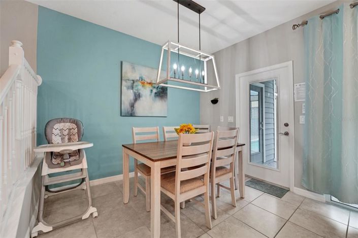 Image No.5-5 Bed Townhouse for sale