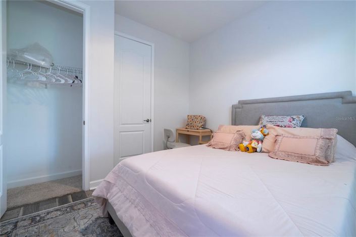 Image No.43-6 Bed Townhouse for sale