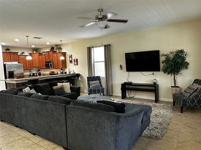 Image No.20-7 Bed House for sale