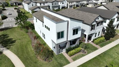 1 - Oakland, House