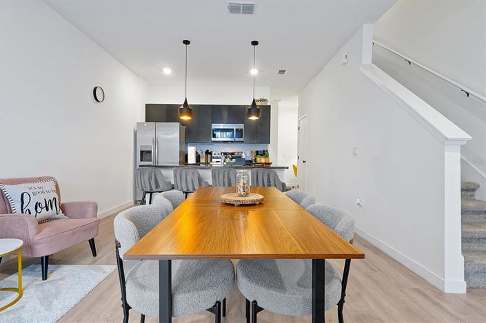 Image No.15-3 Bed Townhouse for sale