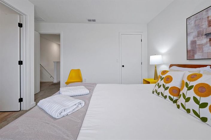 Image No.32-3 Bed Townhouse for sale