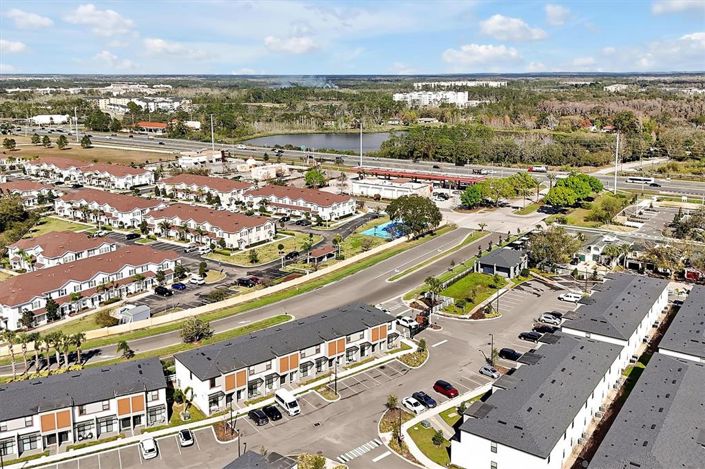 Image No.51-3 Bed Townhouse for sale