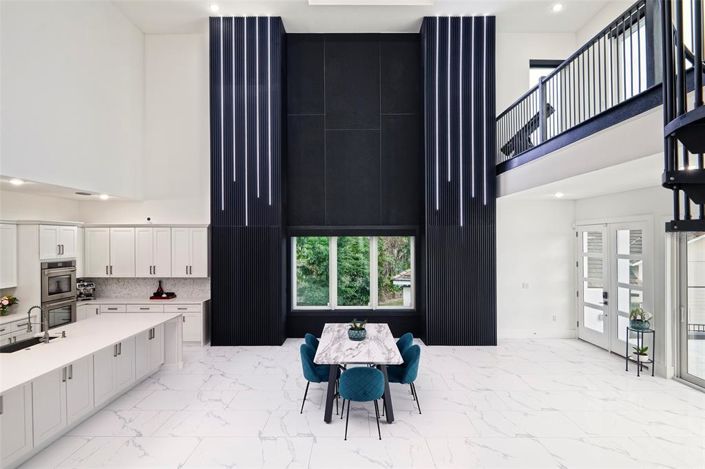 Image No.30-5 Bed House for sale