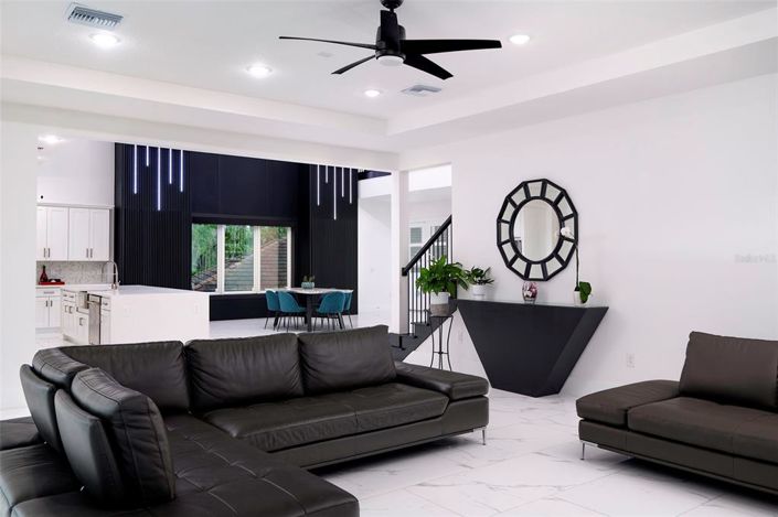 Image No.39-5 Bed House for sale