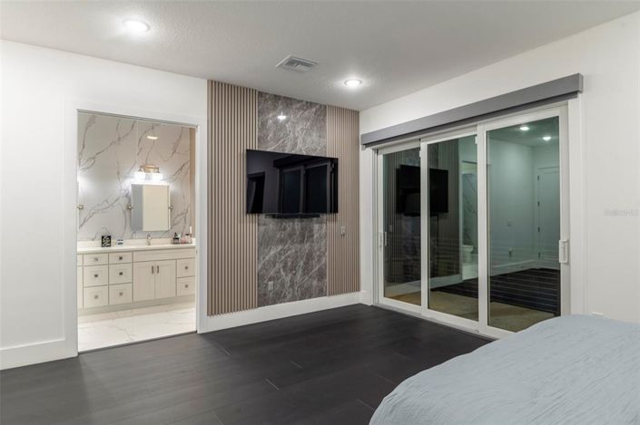 Image No.47-5 Bed House for sale