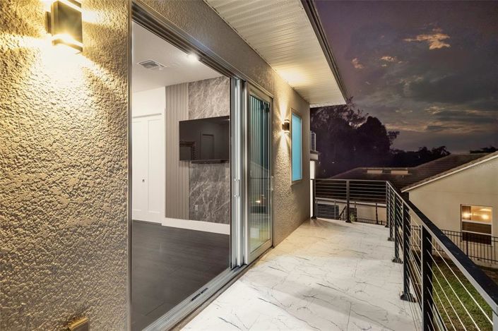 Image No.51-5 Bed House for sale