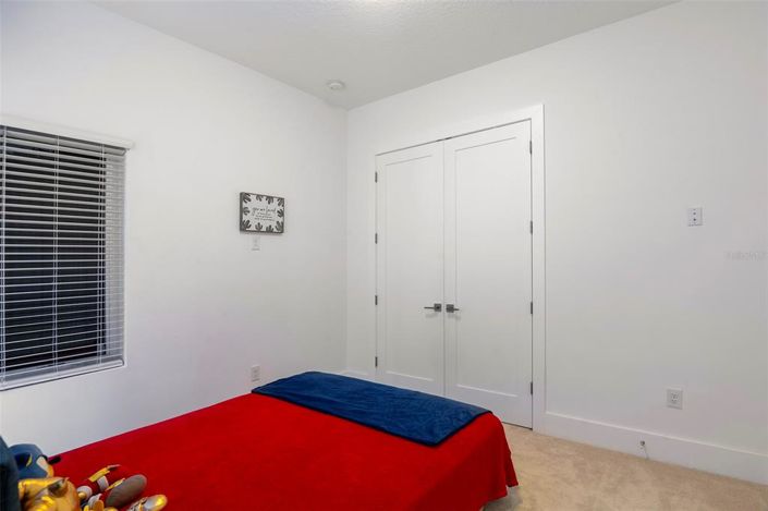 Image No.55-5 Bed House for sale