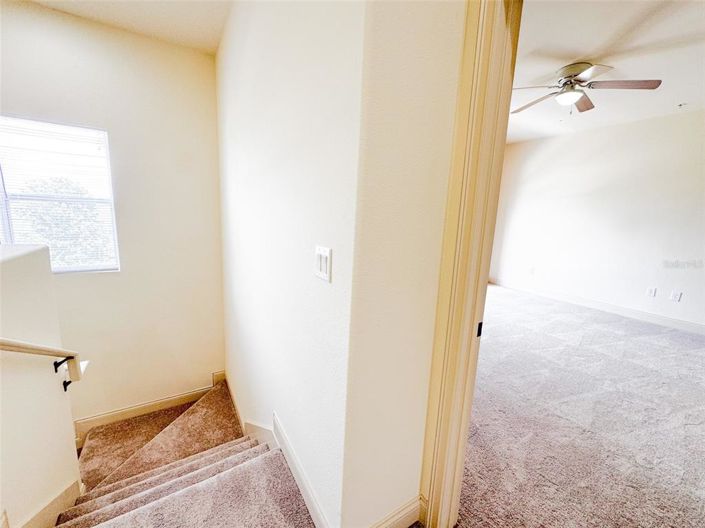 Image No.12-4 Bed Townhouse for sale