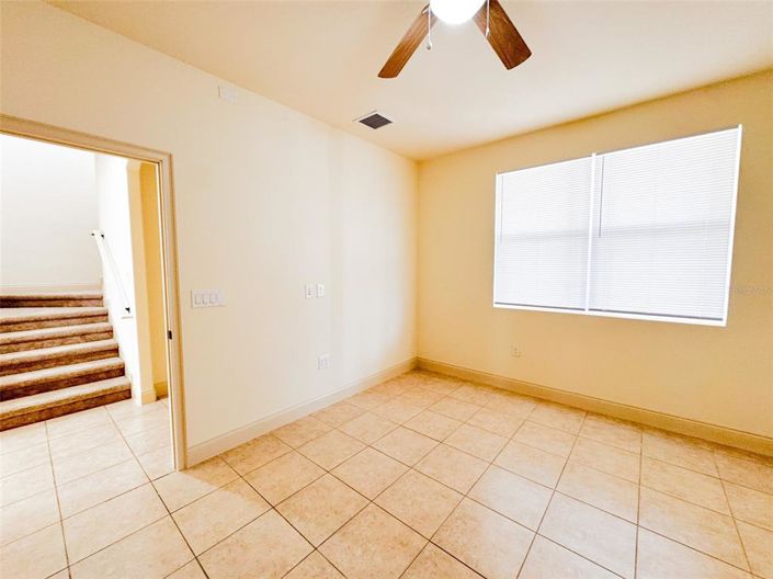 Image No.18-4 Bed Townhouse for sale