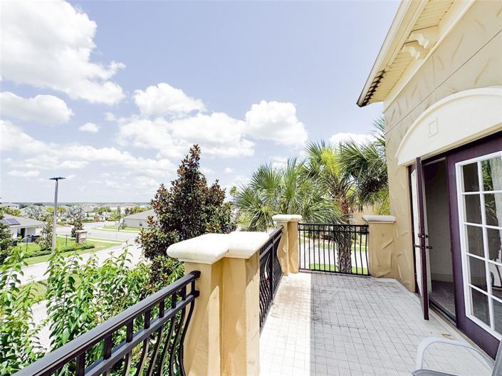 Image No.30-4 Bed Townhouse for sale