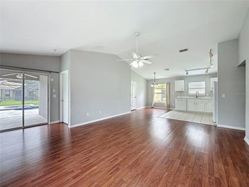 fs512826212