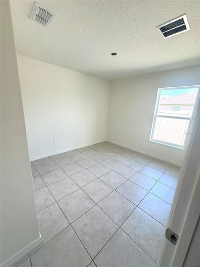 Image No.8-Propriété de 4 chambres à vendre à Davenport