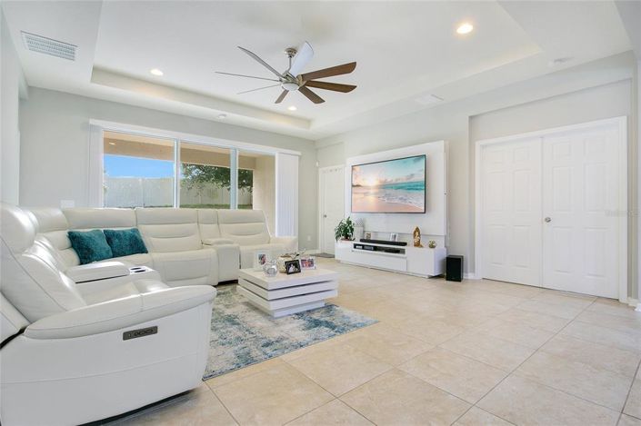 Image No.4-Maison de 5 chambres à vendre à Saint John